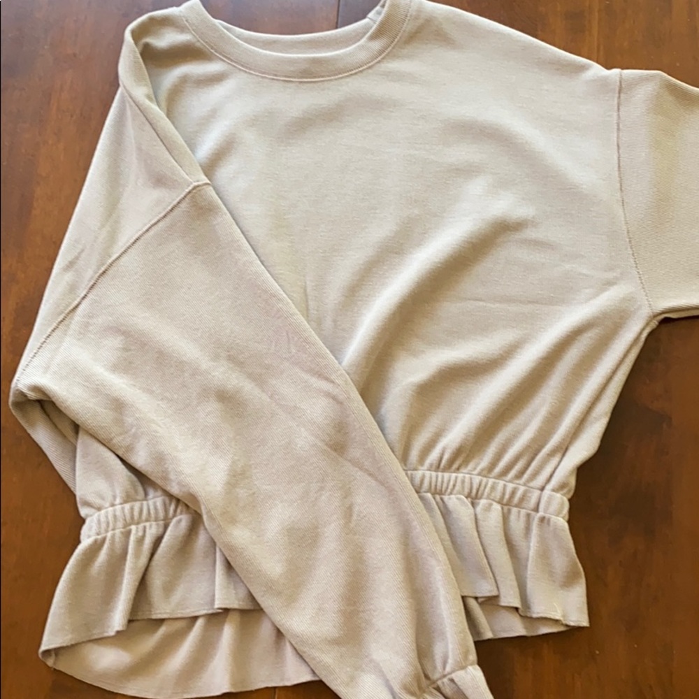 Long Sleeve Shirt/Sweater